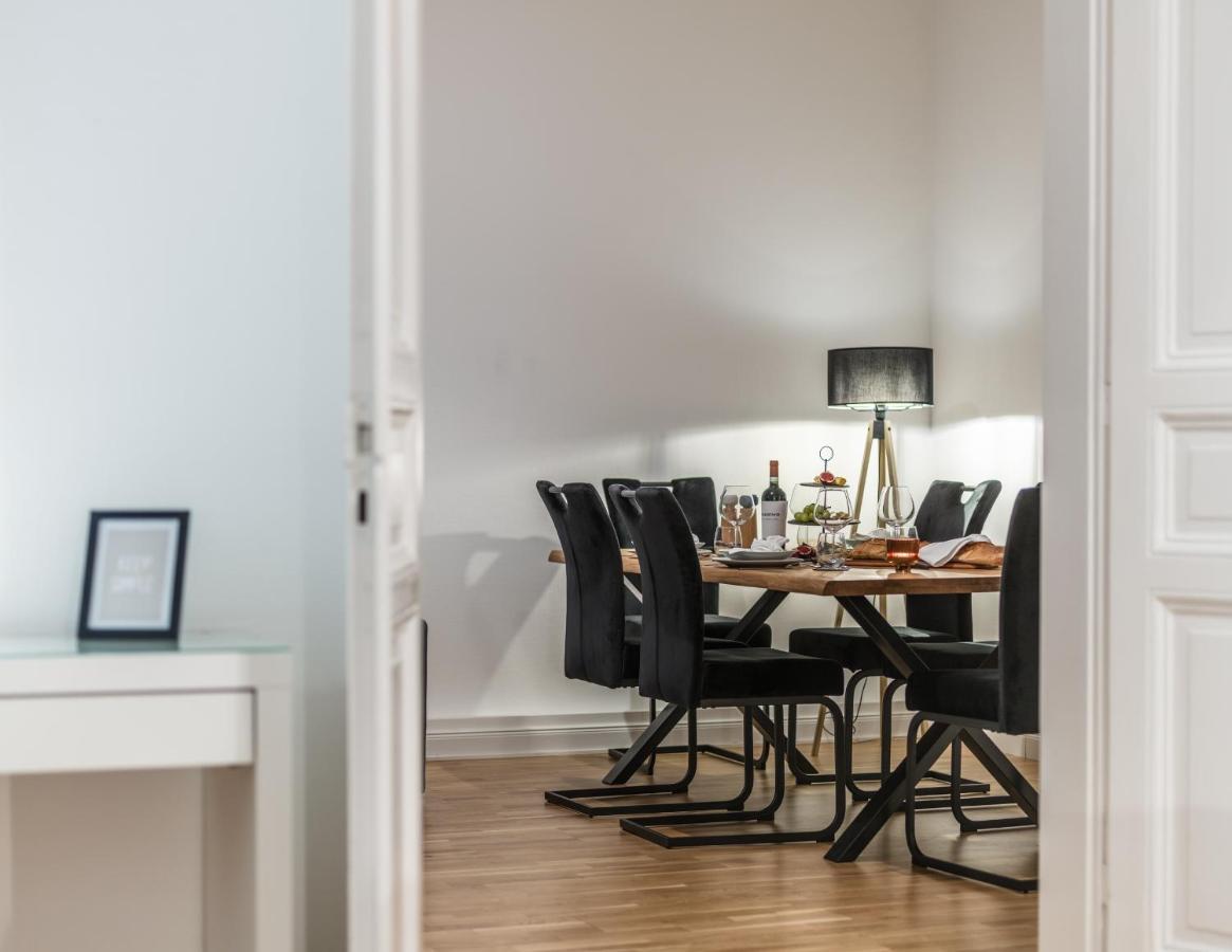 Hochwertige Altbauwohnung Im Modernen Stil In Wiesbaden - Kueche - Terrasse - Wlan - Zentral Exteriör bild