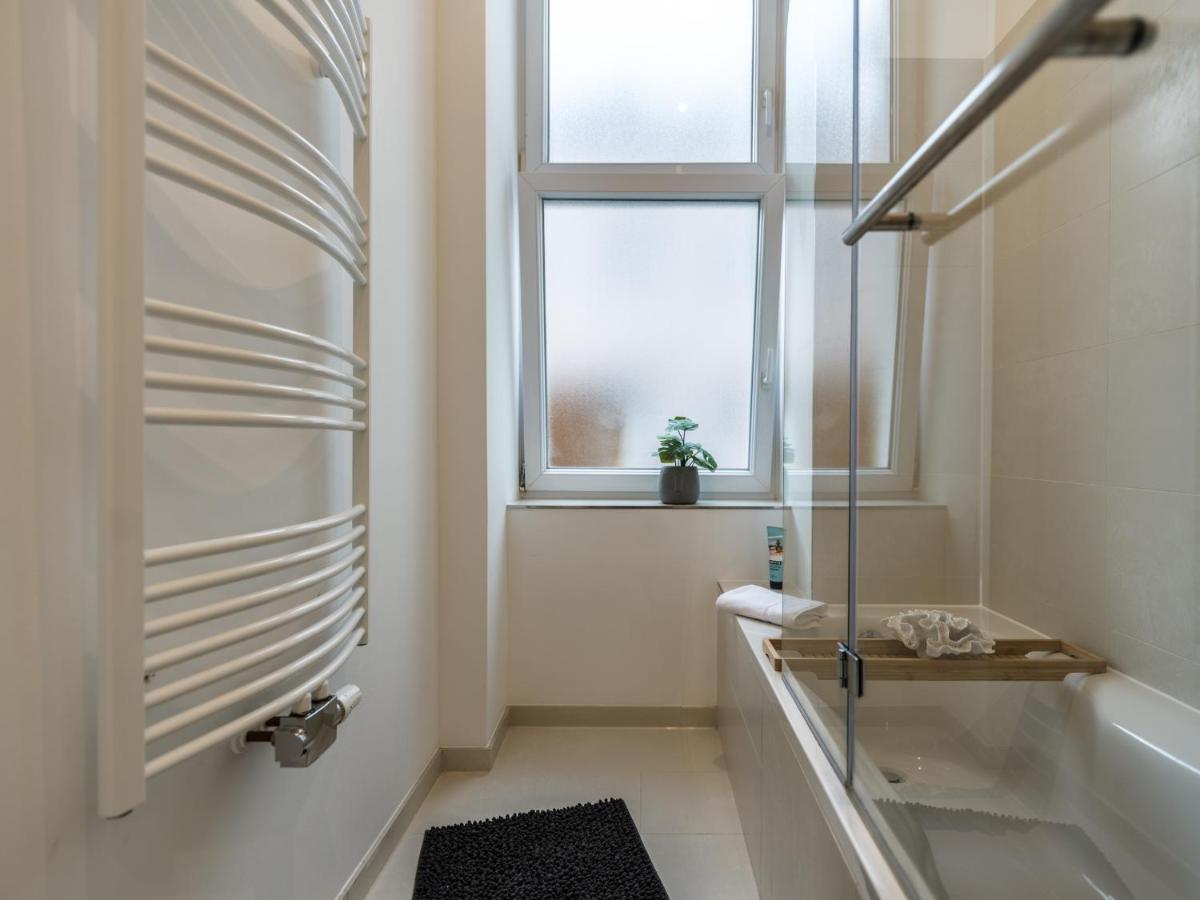 Hochwertige Altbauwohnung Im Modernen Stil In Wiesbaden - Kueche - Terrasse - Wlan - Zentral Exteriör bild