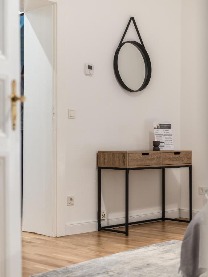 Hochwertige Altbauwohnung Im Modernen Stil In Wiesbaden - Kueche - Terrasse - Wlan - Zentral Exteriör bild